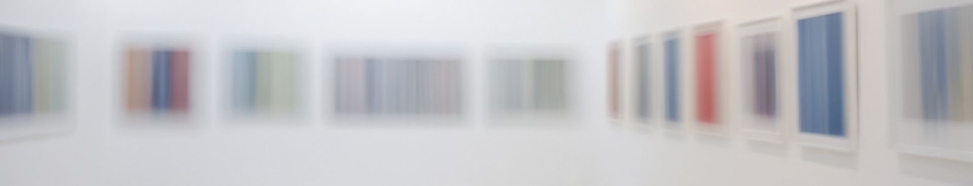Blurred fine art gallery interior